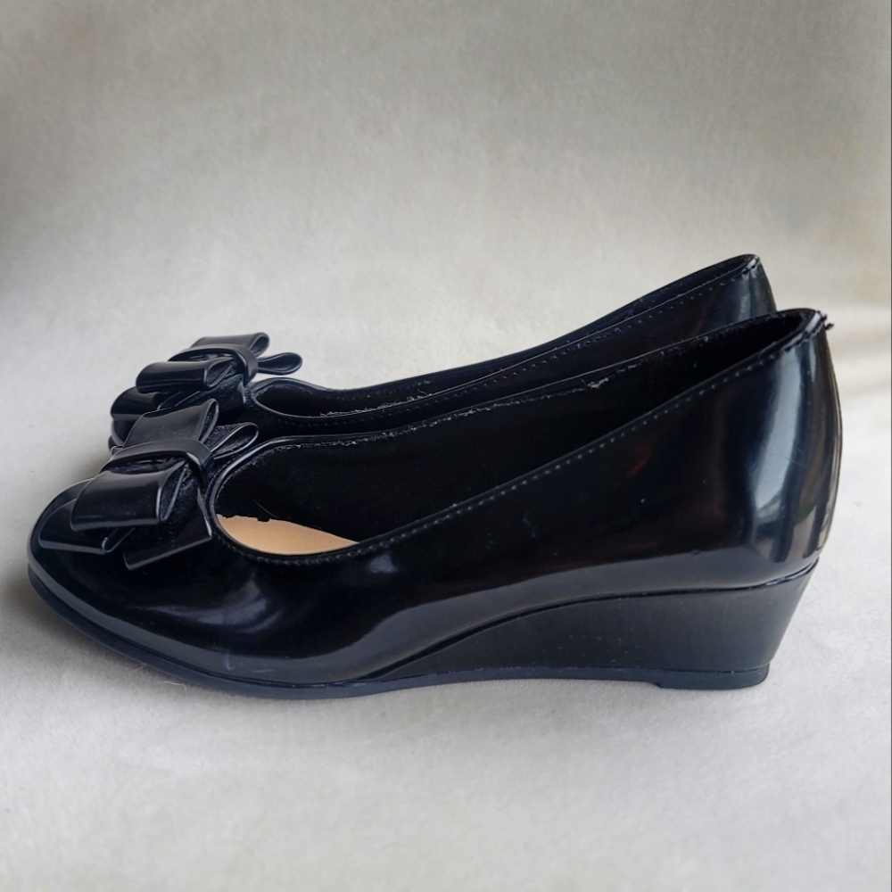 Little Toddler Girls American Eagle Black dress shoes wedges